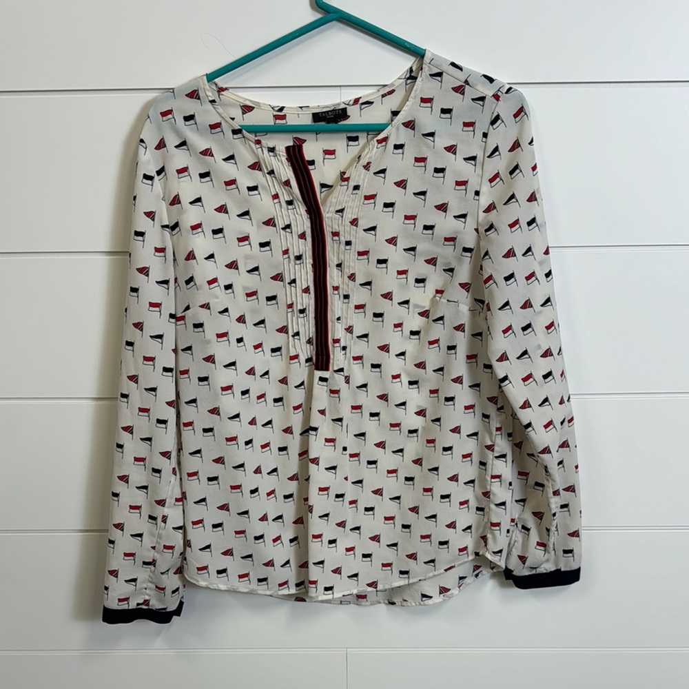 Women's White and Black Patterned Top